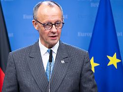 Nuklearschirm für Europa: Merz weist Forderungen nach Atomwaffen nicht ganz zurück