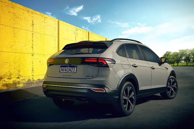 DB2020AU00858-medium