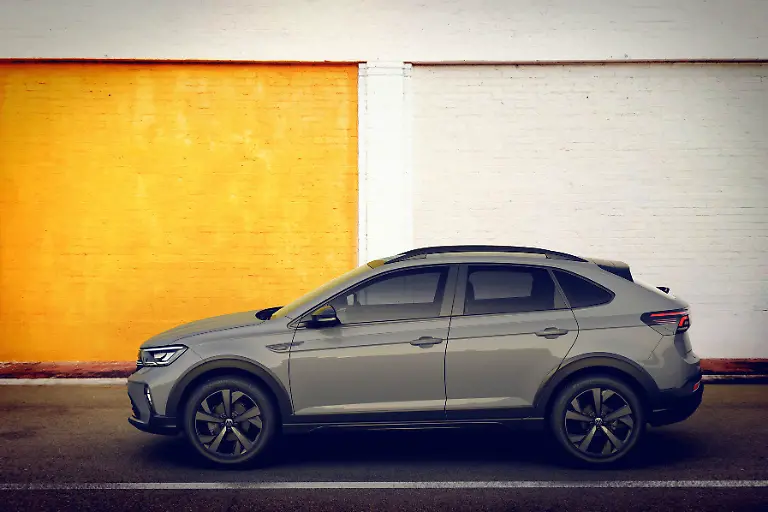 DB2020AU00861-medium