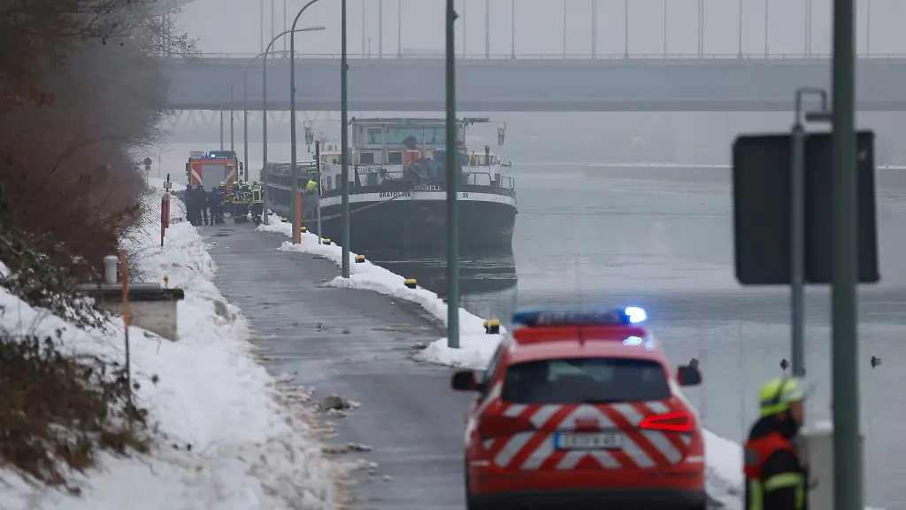 Die-Einsatzkraefte-waren-am-Vormittag-vor-Ort