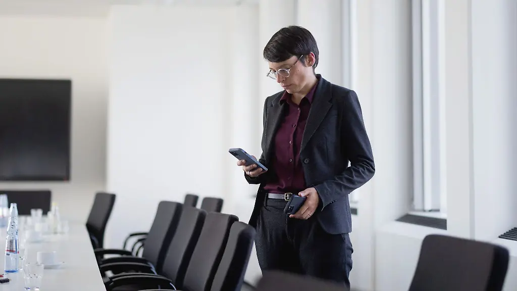 Im-Landtag-sind-noch-viele-Fragen-offen-zur-Aufarbeitung-des-Solinger-Terroranschlags-vom-August-2024