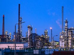 Berlin & Brandenburg: Gesetzesänderung soll Ölraffinerie PCK langfristig sichern