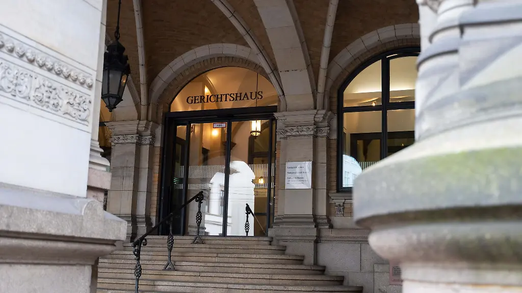 Das-Landgericht-Bremen-verhandelt-erneut-einen-Prozess-um-einen-Kopfschuss