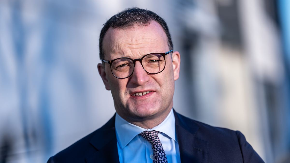 Wieduwilts-Woche-Jens-Spahn-ist-der-depressive-Pinguin-der-Bundesregierung