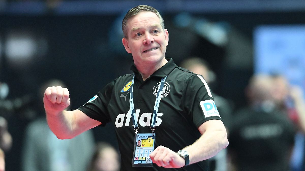 -Bereit-uns-ans-Bein-zu-pinkeln-Bundestrainer-Gislason-attackiert-ahnungslose-Handball-Experten