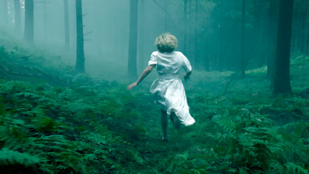 NDR-ConradFilm-Bavaria-Fiction-2020-Christiane-Pausch-4