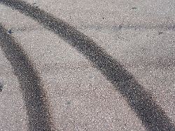 Rheinland-Pfalz & Saarland: Mit gestohlenen Kennzeichen – 19-Jähriger flieht vor Polizei