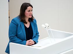 Berlin & Brandenburg: Ehemalige Linke-Abgeordnete Block ist jetzt Grüne