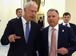 Verbindungen nach Moskau?: Putin-Vertrauter reagiert heftig auf Epstein-Vorwürfe