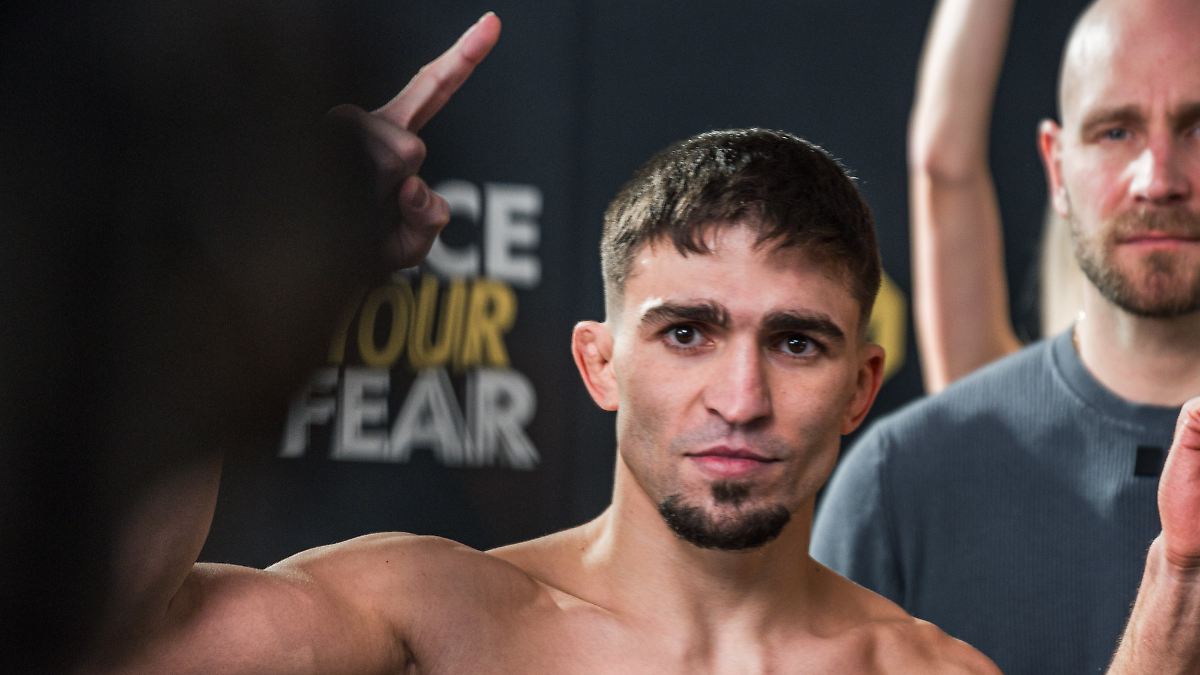 MMA-Prinzessin-Alina-triumphiert-si-Bomber-Machaev-kr-nt-sich-zum-neuen-Oktagon-Champion