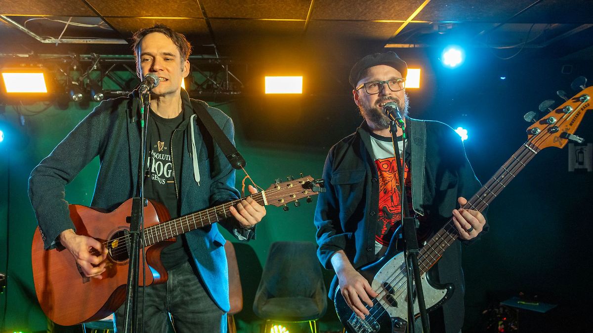 "Isch bereu des net": Band übersetzt Hits ins Hessische