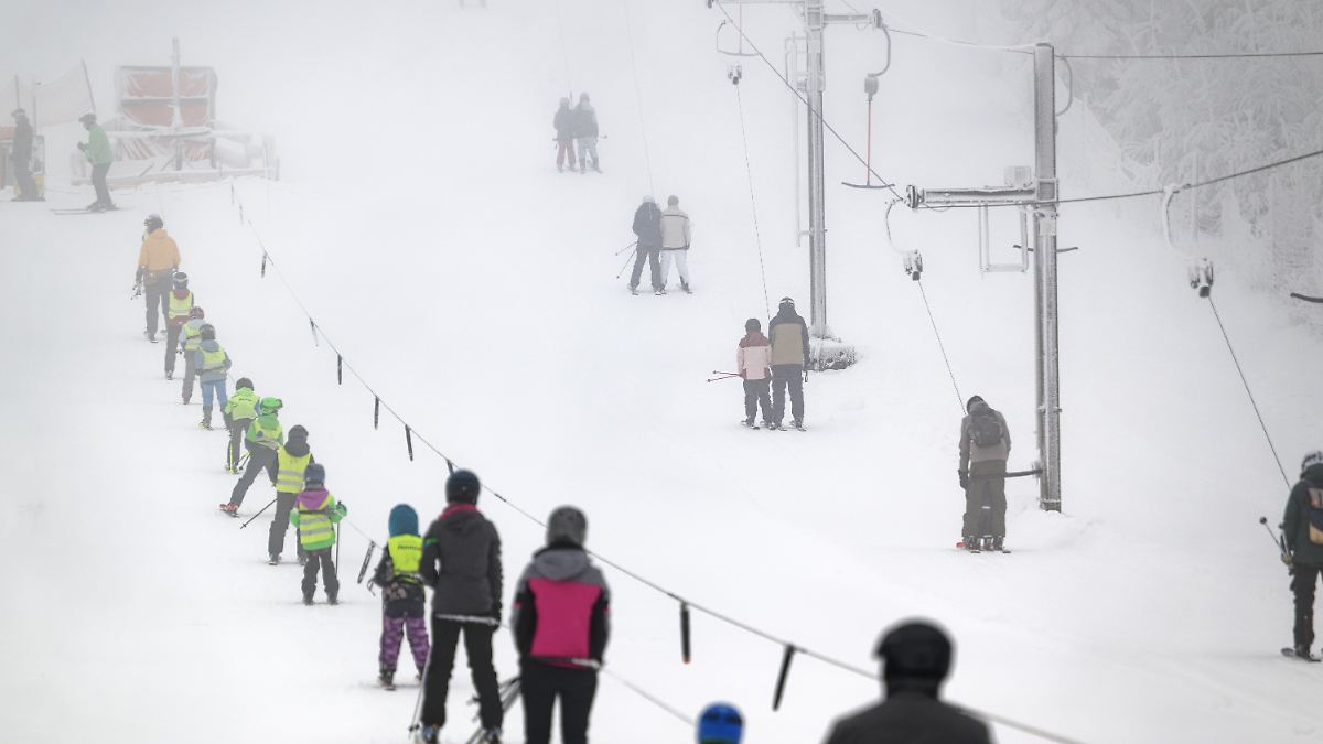 700-Meter-Pisten-am-Sahnehang-In-NRW-steht-ganzes-Skigebiet-zum-Verkauf