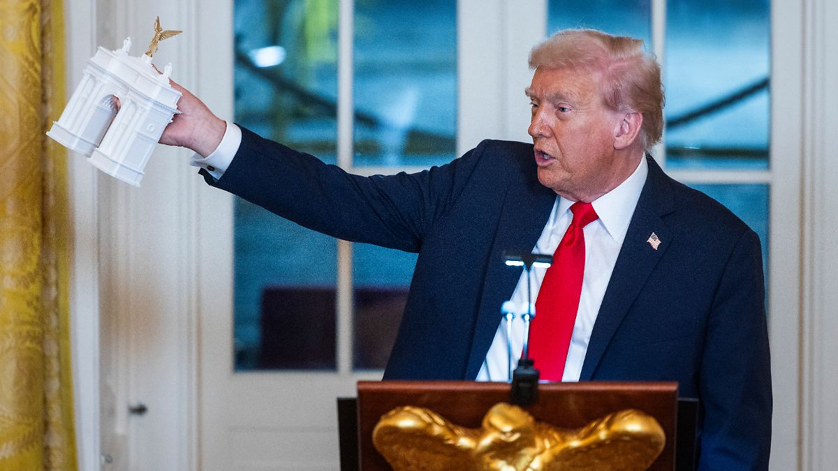 -Arc-de-Trump-Trump-plant-Triumphbogen-nach-Paris-Vorbild-nur-gr-er