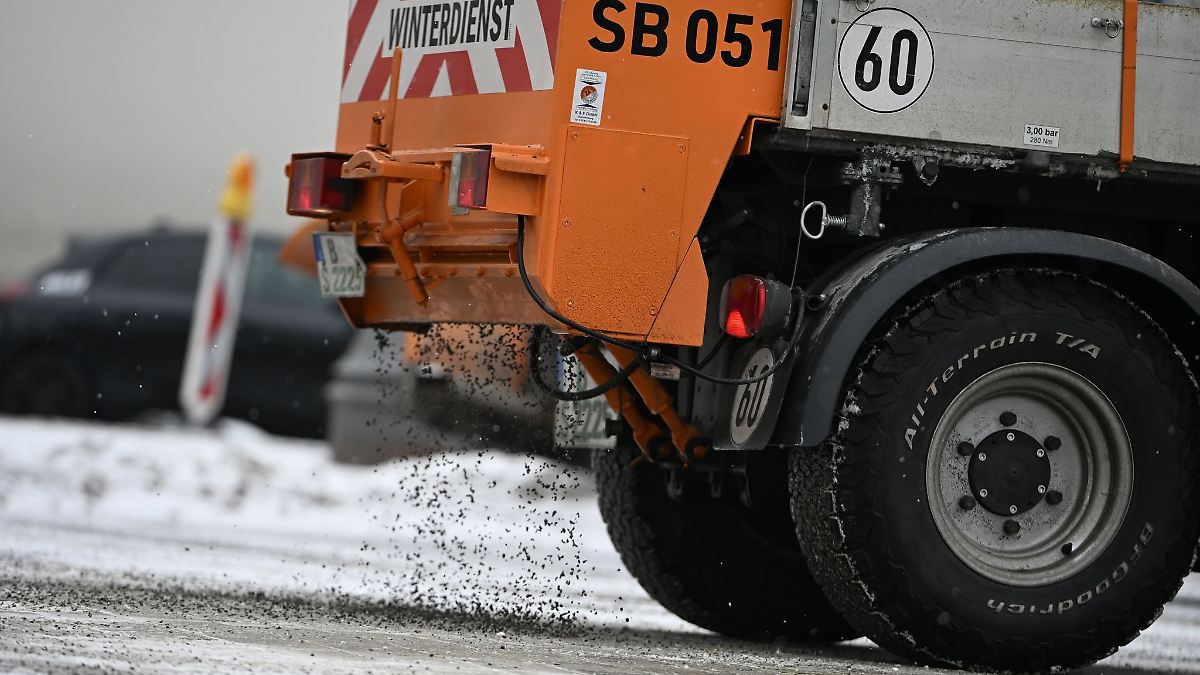 Anhaltende Glätte - keine schweren Unfälle in Berlin