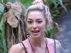 „Wunderschöne“ Familienzeit: Ariel nimmt Tochter mit zum „Bachelorette“-Set