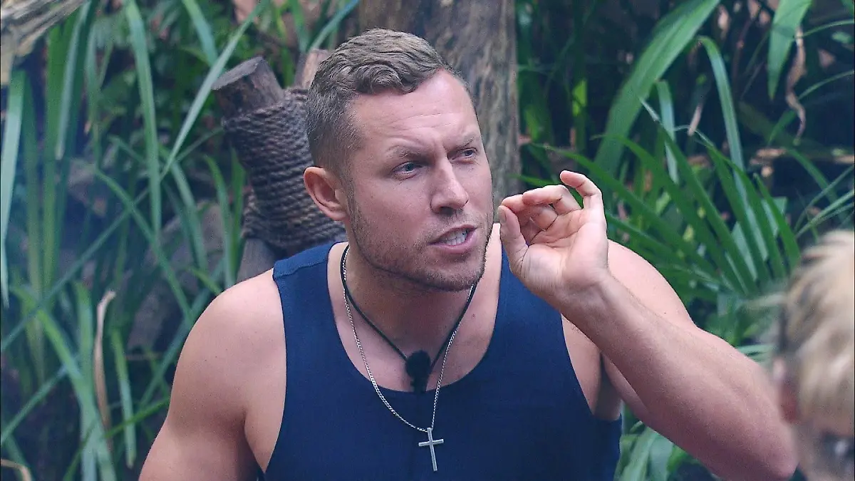 ACHTUNG-SPERRFRIST-FUeR-ALLE-MEDIEN-BIS-ZUM-SHOWENDE-SONNTAG-01-FEBRUAR-2026-22-30-UHR-Patrick-Romer-kontert-ruhig-Ariels-Vorwuerfen-Deinen-Diskurs-finde-ich-nicht-gut-Du-akzeptierst-keine-anderen-Meinungen-Du-faellst-jedem-ins-Wort-Die-Verwendung-des-sendungsbezogenen-Materials-ist-nur-mit-dem-Hinweis-und-Verlinkung-auf-RTL-gestattet