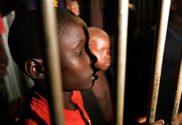 2005-03-21T000000Z-669118202-RP6DRMRVKNAC-RTRMADP-3-UGANDA-FEAR