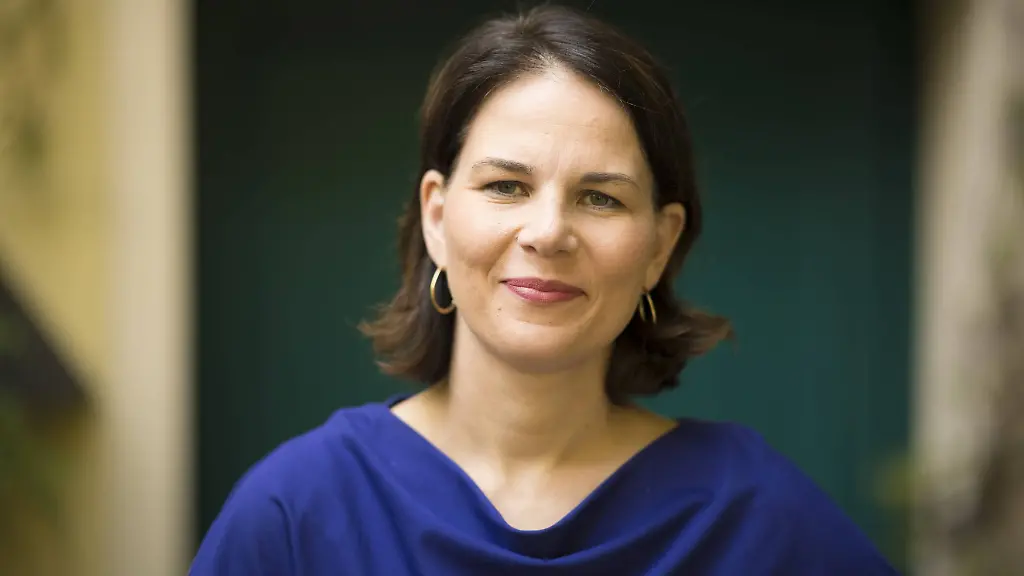 ad9c67c5cd1c7ff120a56f84cbcec7f0