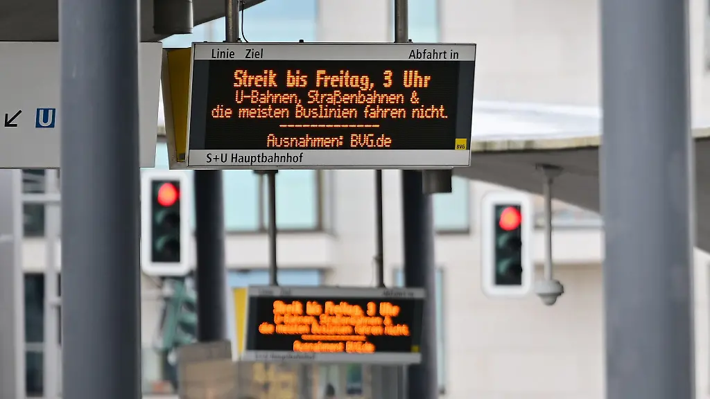 Verdi-hat-fuer-Montag-in-Berlin-und-Brandenburg-zu-ganztaegigen-Warnstreiks-im-OePNV-aufgerufen