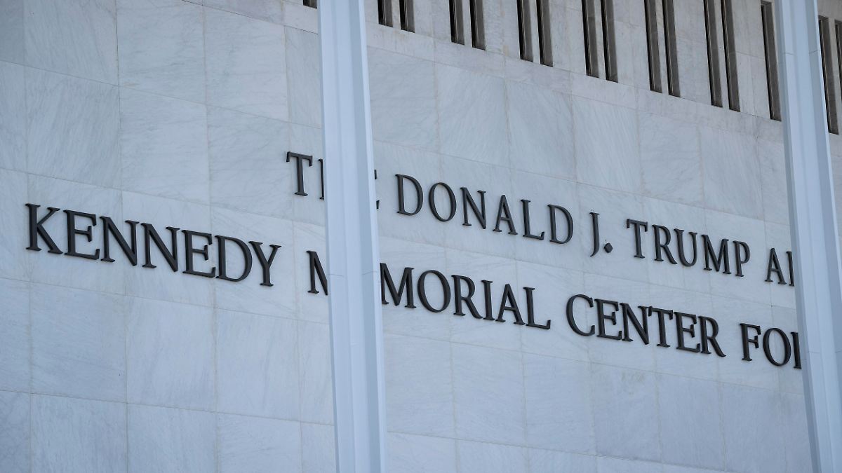 USA-weiter-im-Teil-Shutdown-Trump-schlie-t-Washingtons-Kennedy-Center-f-r-Umbau