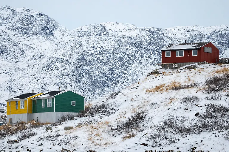 2026-01-29T090153Z_2107782938_RC2R5JAI45UL_RTRMADP_3_USA-TRUMP-GREENLAND-INUIT