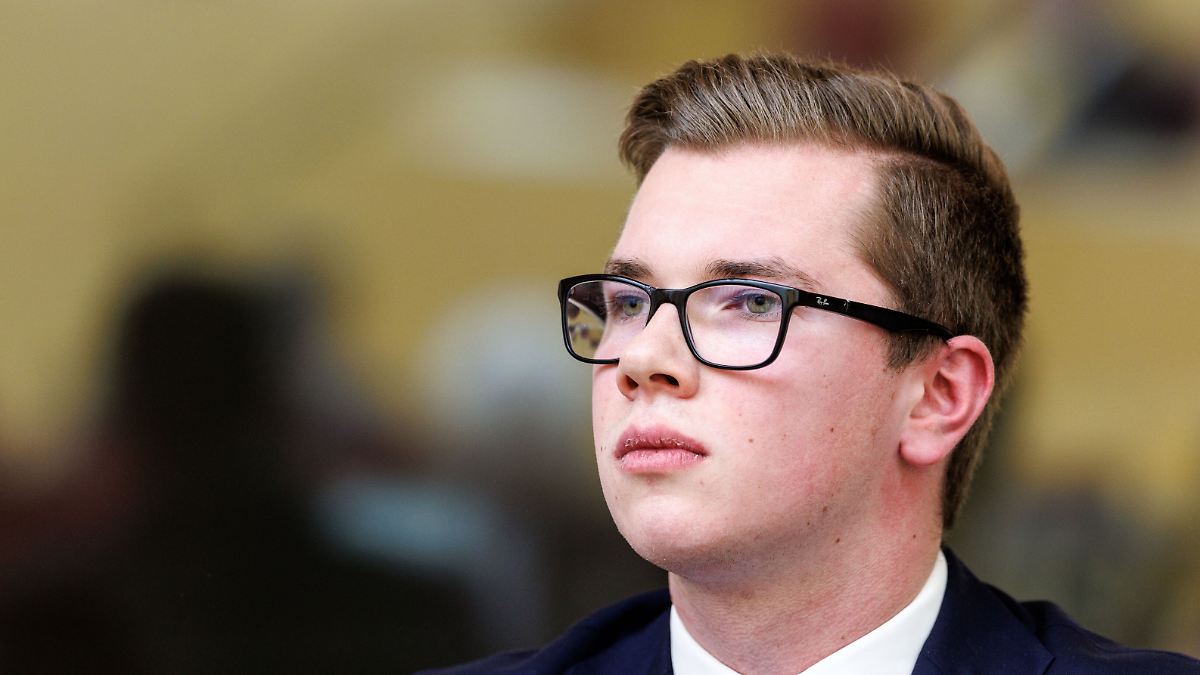 F-r-Geldw-sche-und-N-tigung-Gericht-verurteilt-AfD-Abgeordneten-Halemba-zu-Geldstrafe