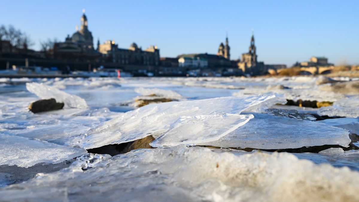 Fr-hling-k-nnte-es-schwer-haben-Daniel-frostet-den-Osten-Eisregen-kommt-aber-f-r-viele