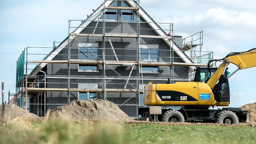 Etwa-25-Milliarden-Euro-wurden-2025-in-Niedersachsen-mit-Immobilien-umgesetzt