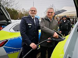 Baden-Württemberg: Darum schickt die Polizei zwei neue E-Autos auf die Autobahn