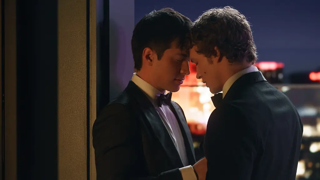 hudson-williams-connor-storrie