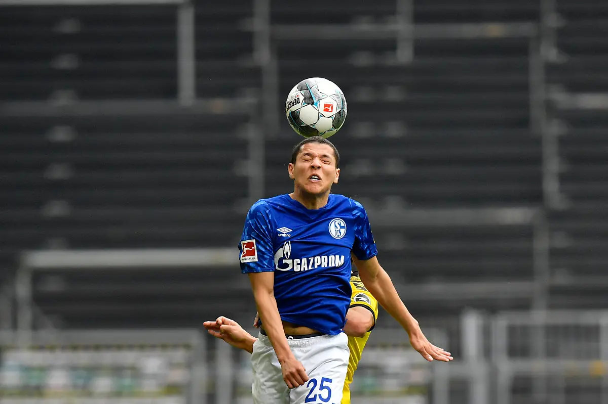 00e1c46ed42865f59a50fd058e1922d2