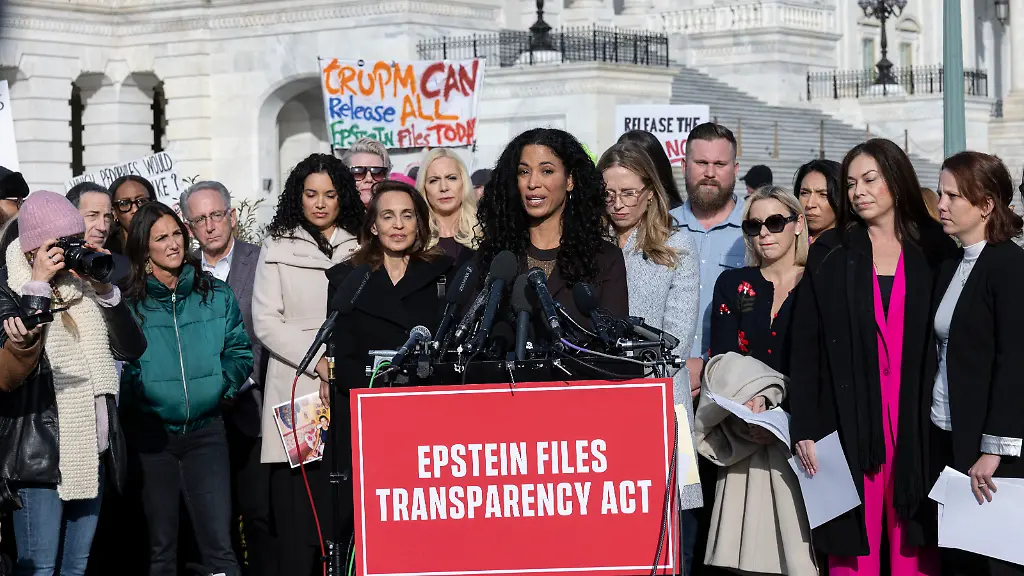 November-18-2025-Washington-District-Of-Columbia-United-States-Epstein-abuse-survivor-Lisa-Phillips-speaks-alongside-lawmakers-during-a-news-conference-on-the-Epstein-Files-Transparency-Act-outside-the-U-S-Capitol-in-Washington-D-C-on-November-18-2025-The-House-is-expected-to-vote-on-the-measure-directing-the-Department-of-Justice-to-release-all-files-related-to-the-late-accused-sex-trafficker-Jeffrey-Epstein