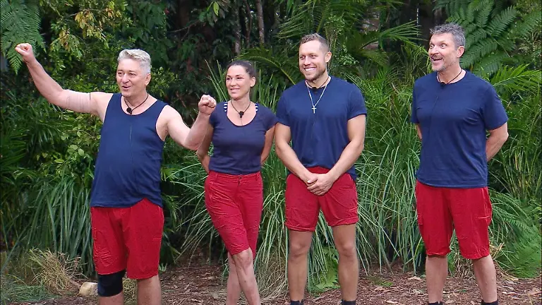 ACHTUNG-SPERRFRIST-FUeR-ALLE-MEDIEN-BIS-ZUM-SHOWENDE-MONTAG-02-FEBRUAR-2026-22-30-UHR-V-l-Hubert-Fella-Simone-Ballack-Patrick-Romer-und-Hardy-Krueger-treten-zur-Dschungelpruefung-Die-WEH-C-Promis-an-Die-Verwendung-des-sendungsbezogenen-Materials-ist-nur-mit-dem-Hinweis-und-Verlinkung-auf-RTL-gestattet