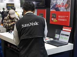 : Tech-Werte fangen an der Wall Street sinkende Rohstoff-Preise auf