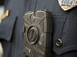 Konsequenzen nach Todesfällen: US-Bundesbeamte in Minneapolis tragen künftig Bodycams