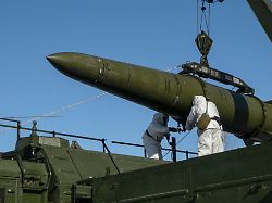 Russische Raketen Zielten In Der Nacht Wohl Erneut Auf Ukrainische Energieanlangen Ab