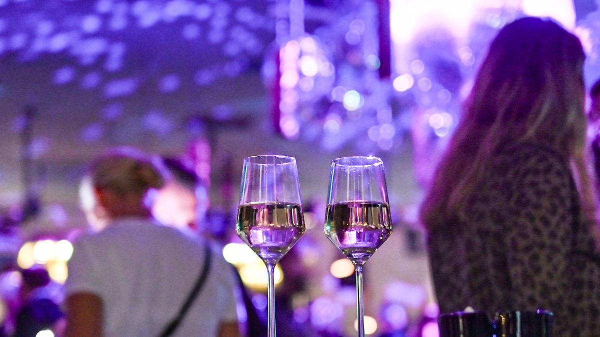 Gefahr im Glas - Problem K.o.-Tropfen in Clubs