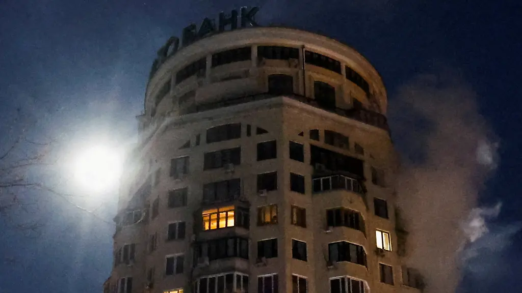 Smoke-billows-from-an-apartment-building-after-it-was-struck-by-a-drone-during-Russian-missile-and-drone-attacks-in-Kyiv-Ukraine-February-3-2026