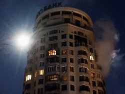 Mehr als 500 Drohnen und Raketen: Russland zerstört wieder ukrainische Energieanlagen