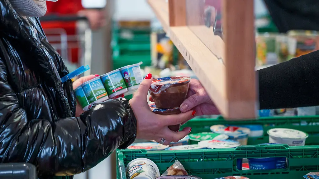 Vor-allem-Alleinlebende-und-Alleinerziehende-gelten-in-Bayern-als-armutsgefaehrdet