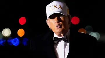2026-02-01T042227Z_2088373048_RC2SCJARAF6T_RTRMADP_3_USA-TRUMP