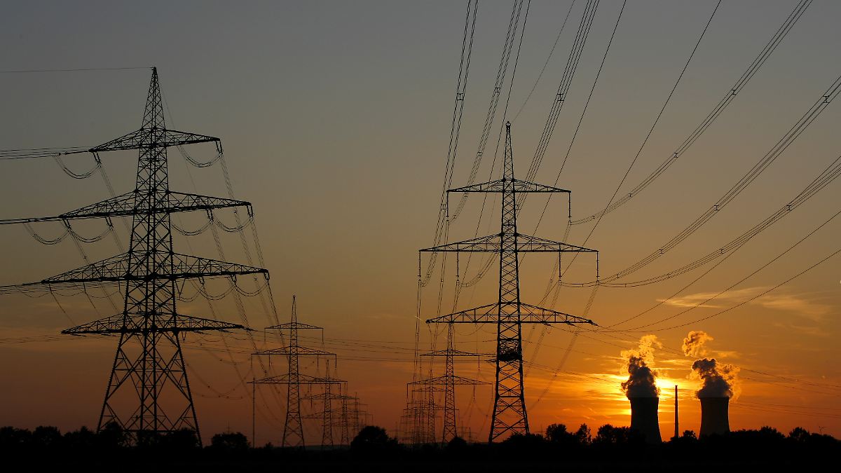 G-nstigerer-Netzausbau-m-glich-Bund-steigt-bei-gr-tem-bertragungsnetzbetreiber-ein