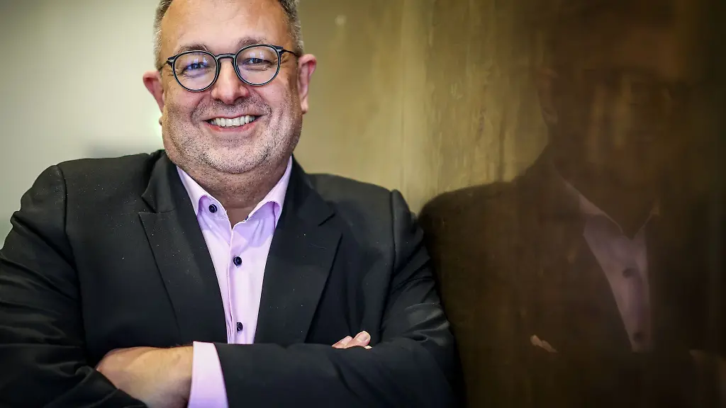 Ein-altbekanntes-Gesicht-der-Gruenen-Landtagsfraktion-uebernimmt-dort-wieder-das-Ruder-Mehrdad-Mostofizadeh