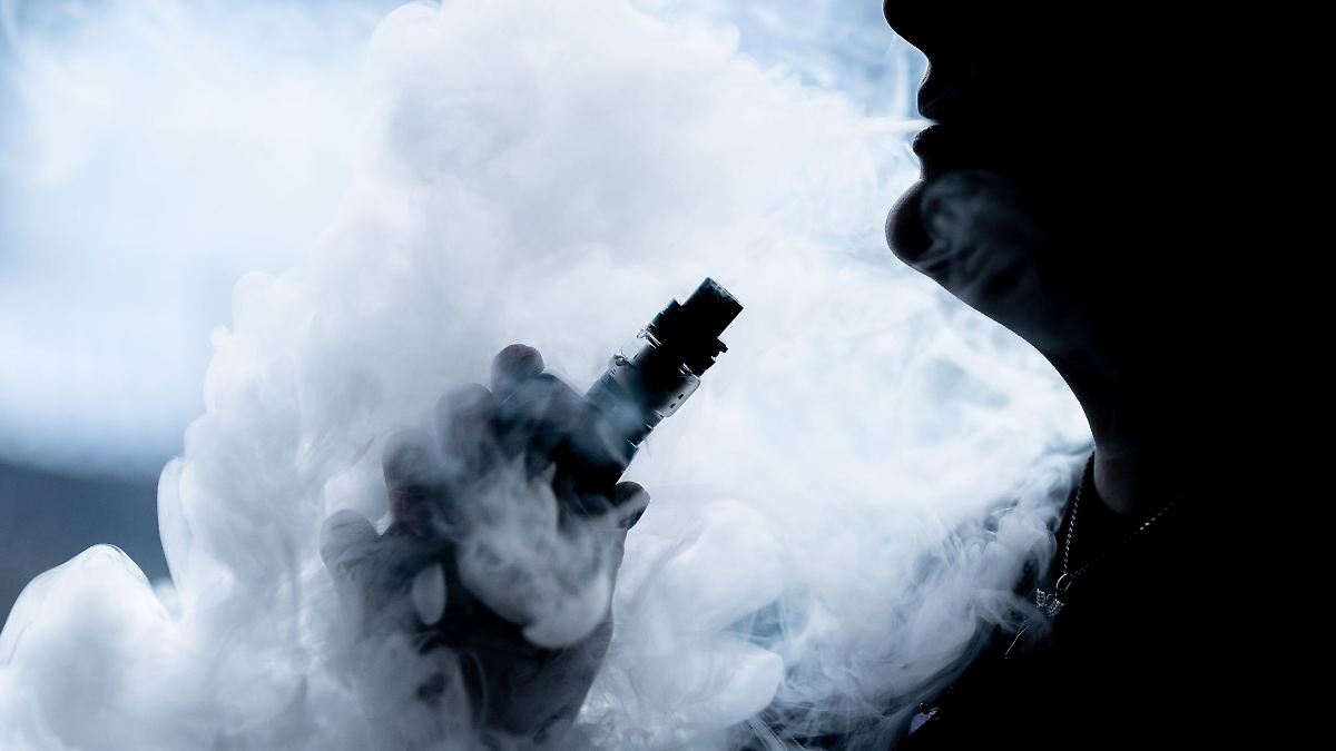 Nach Notfällen - Polizei warnt vor "Baller-Liquids"