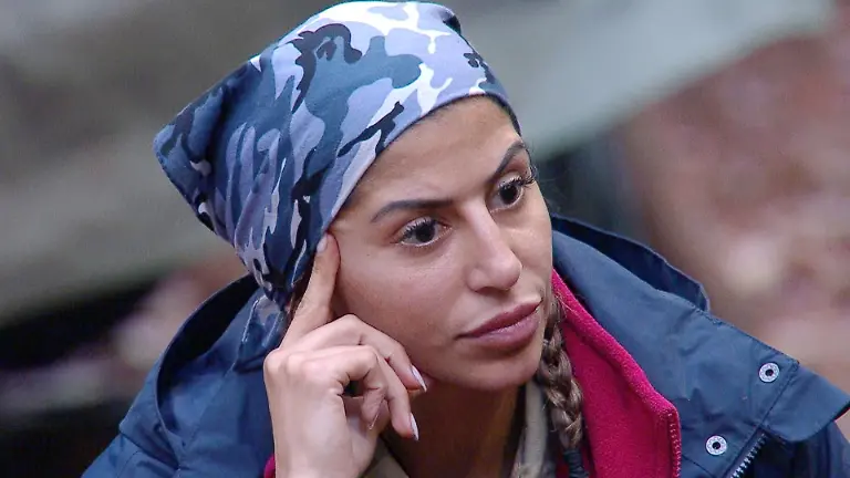 ACHTUNG-SPERRFRIST-FUeR-ALLE-MEDIEN-BIS-ZUM-SHOWENDE-DIENSTAG-03-FEBRUAR-2026-22-30-UHR-Eva-Benetatou-verteidigt-sich-Die-Verwendung-des-sendungsbezogenen-Materials-ist-nur-mit-dem-Hinweis-und-Verlinkung-auf-RTL-gestattet