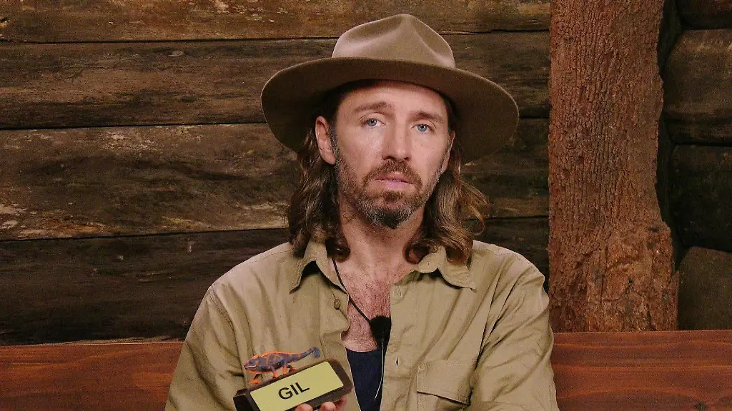 ACHTUNG-SPERRFRIST-FUeR-ALLE-MEDIEN-BIS-ZUM-SHOWENDE-DIENSTAG-03-FEBRUAR-2026-22-30-UHR-Im-Dschungeltelefon-richtet-Gil-Ofarim-schliesslich-Worte-an-die-Menschen-in-Leipzig-und-Sachsen-Was-mir-wichtig-ist-zu-sagen-Der-Vorfall-ereignete-sich-in-Leipzig-hatte-aber-nie-etwas-mit-der-Stadt-Leipzig-mit-dem-Bundesland-Sachsen-zu-tun-Die-Verwendung-des-sendungsbezogenen-Materials-ist-nur-mit-dem-Hinweis-und-Verlinkung-auf-RTL-gestattet