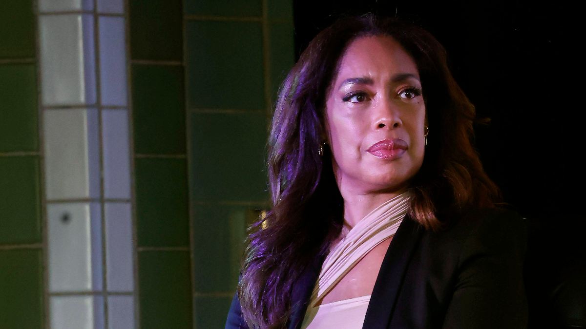 Perpetrators fled in white limousine: Burglary at “Suits” star Gina ...
