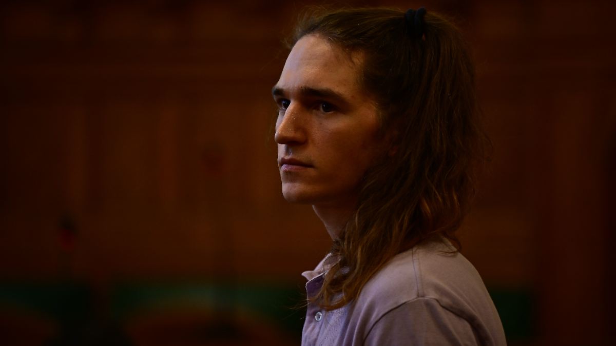 Angriff-auf-Rechtsextremisten-Deutsche-Maja-T-in-Budapest-zu-acht-Jahren-Haft-verurteilt