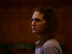 Angriff auf Rechtsextremisten: Deutsche Maja T. in Budapest zu acht Jahren Haft verurteilt