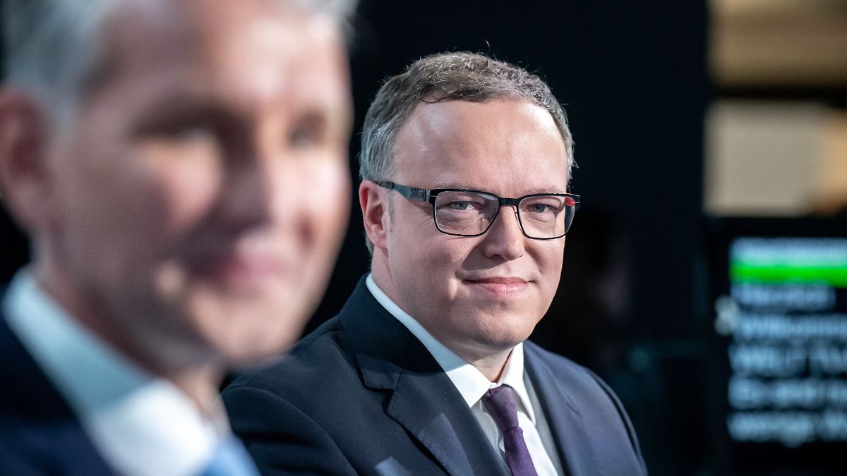 Misstrauensvotum im Th&uuml;ringer Landtag: Voigt bleibt im Amt, AfD scheitert